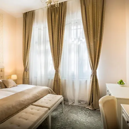 Palace Bellevue - Liburnia Hotel