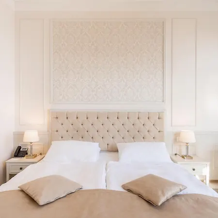Palace Bellevue - Liburnia Hotel