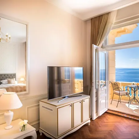 Palace Bellevue - Liburnia Hotel 4*