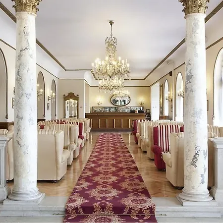 Palace Bellevue - Liburnia Hotel