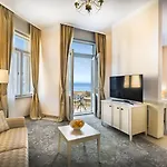 Bellevue - By Liburnia & Opatija