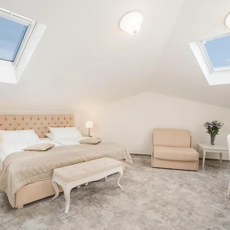 호텔 Bellevue - By Liburnia &